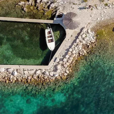 Amazing In With House Sea View